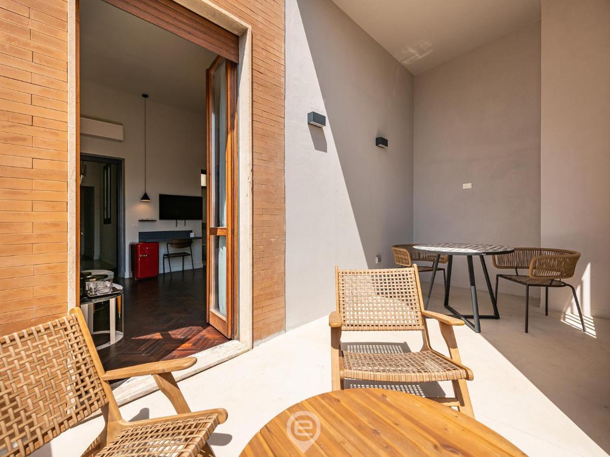 Verso Suites Cagliari Extérieur photo
